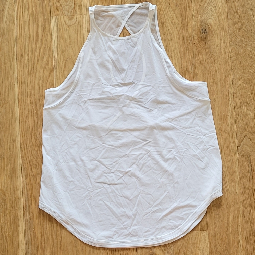 NWOT Lululemon white tank